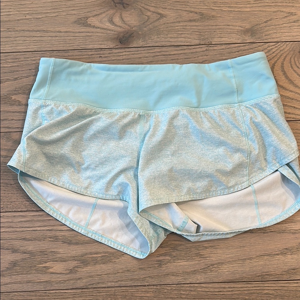 Lululemon Speed Up Low Rise Shorts 2.5” Sz 4